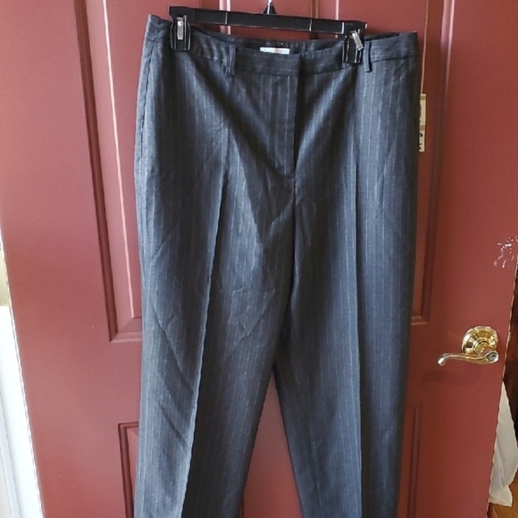 Charter Club Black and Gray Boot Cut Flare Pants Katherine Fit Size 12 - Picture 1 of 10